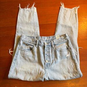 We The Free Free People Distressed Jeans w/ Applique